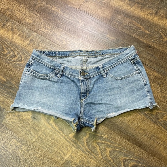 Vintage Abercrombie & Fitch Micro Denim Mini Shorts Low Rise Womens 6 Y2K - Picture 1 of 8